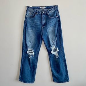 Almost Famous Size 7 Blue Distressed ‘90s Fit Jean